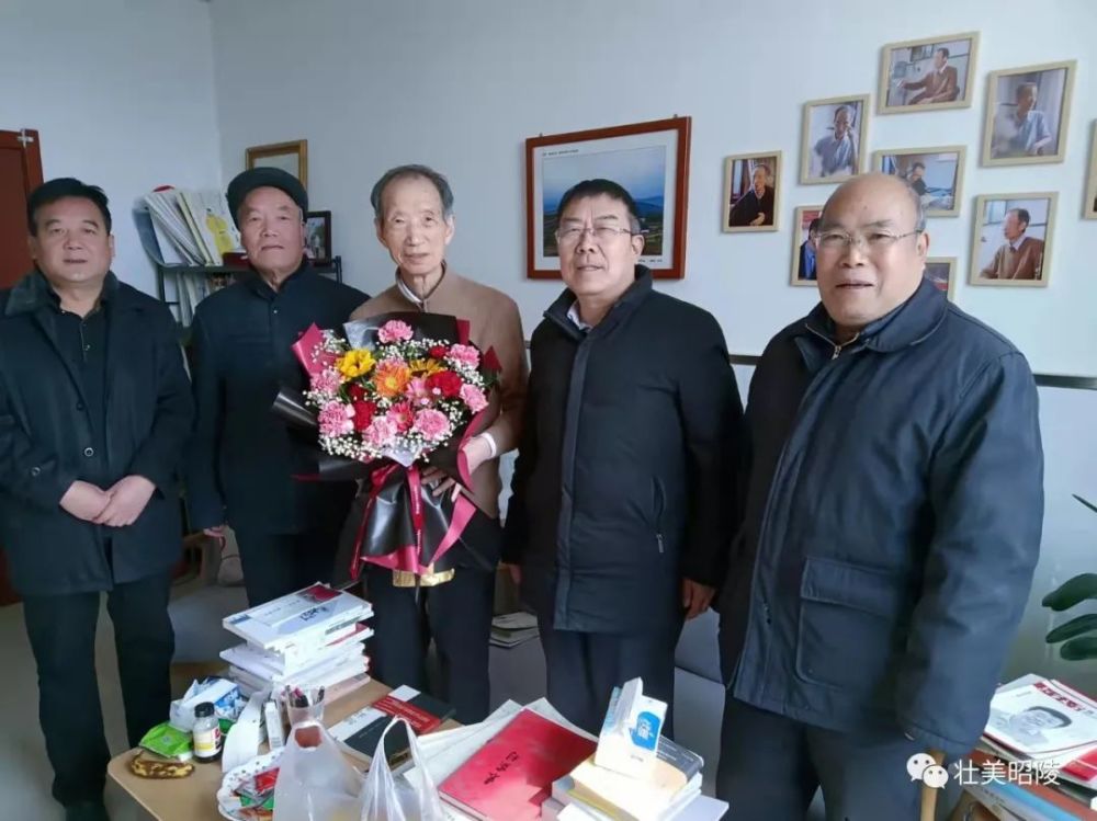 2022年 2月22日,壮美昭陵平台编委南生桥,杨生博,李敬全教授,马宏茂