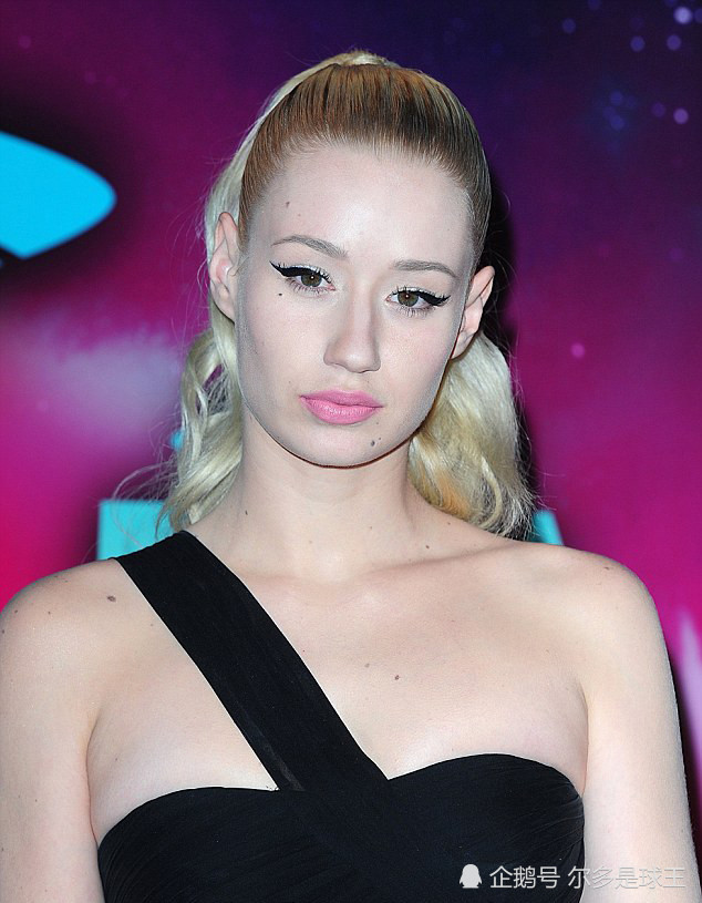 尼克杨前女友iggyazalea图集