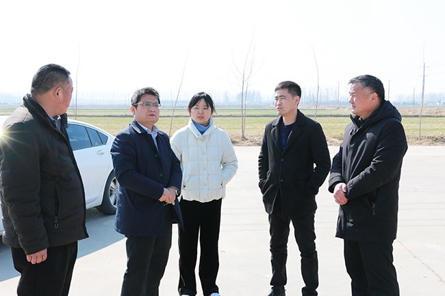 葛志舫一行先后深入泗洪县金锁镇,临淮镇,双沟镇,车门乡等开展基层社
