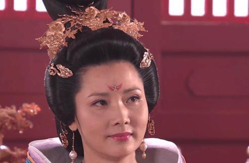 唐玄宗李隆基先后深宠武惠妃和杨贵妃为什么没有立她们为皇后