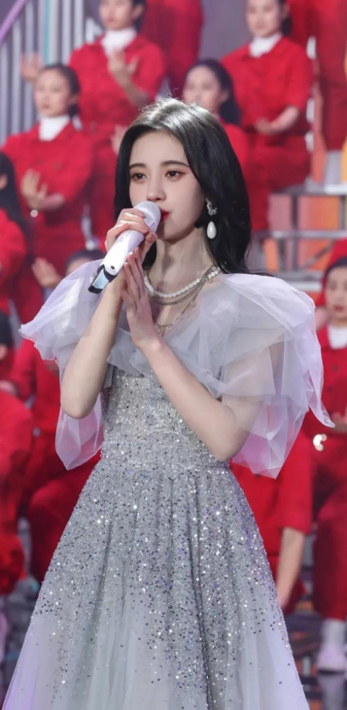 鞠婧祎壁纸合集