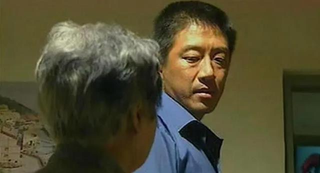 1997年白宝山被判死刑后情人谢宗芬入狱12年48岁出狱再赴新疆