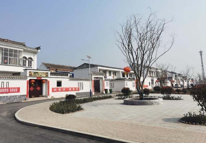 鹤壁袁庄村恢复重建走深走实改造施工进入收尾阶段产业带动村庄致富