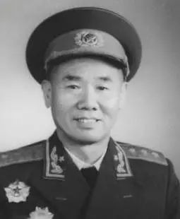 将大名鼎鼎,被称之是李云龙的主要原型之一,曾经消灭日军的战地观摩团