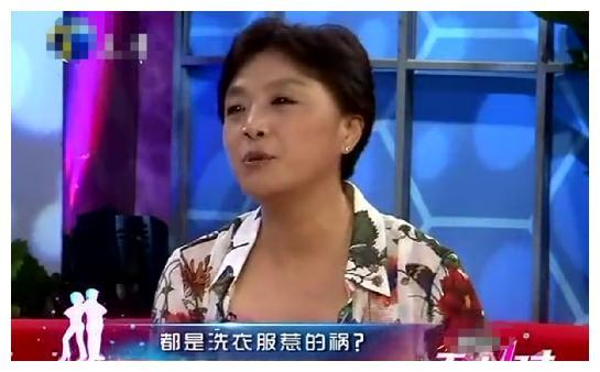 师胜杰遗孀宋艳丈夫病逝3年女儿定居美国她的选择令人泪目