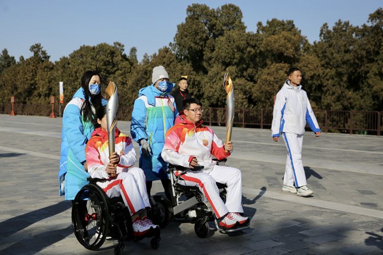 2022»ɫ_ԼԼйеĽ_2022а»άư