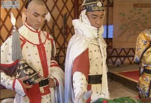 顺治四年二月,多尔衮更进一步下令,不准"郑亲王预