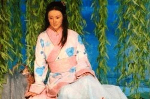 而明星蒋勤勤之所以扮演西施,就是因为专家在复原了西施的样貌之后