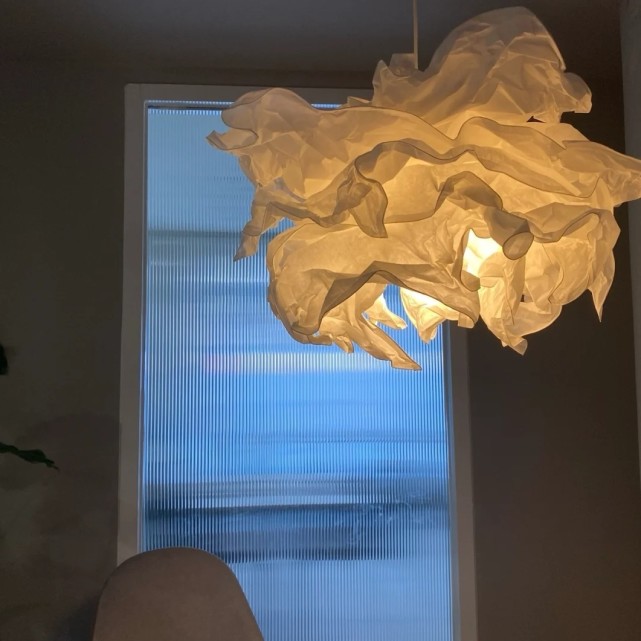 干净简约的背景图片