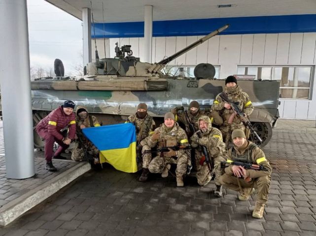 乌军|马里乌波尔|乌东武装|亚速营|乌克兰_军事|俄军
