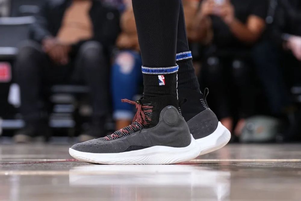 一周球鞋安踏水花4延续风格拉文一代曝光curry4flowtro老样子