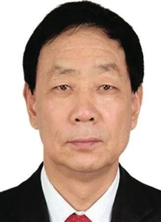 河南最低调首富百亿身家水泥大王蛇吞象并购国有企业