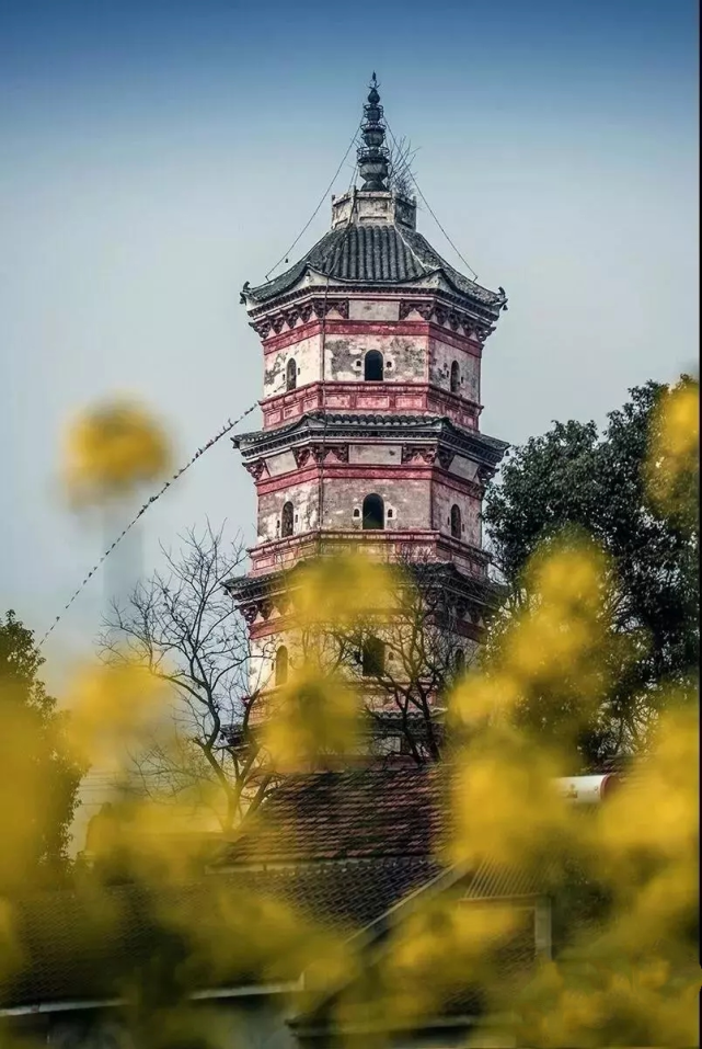 旅游路线:东流老街——陶公祠——东至县治水精神展馆——东流双塔