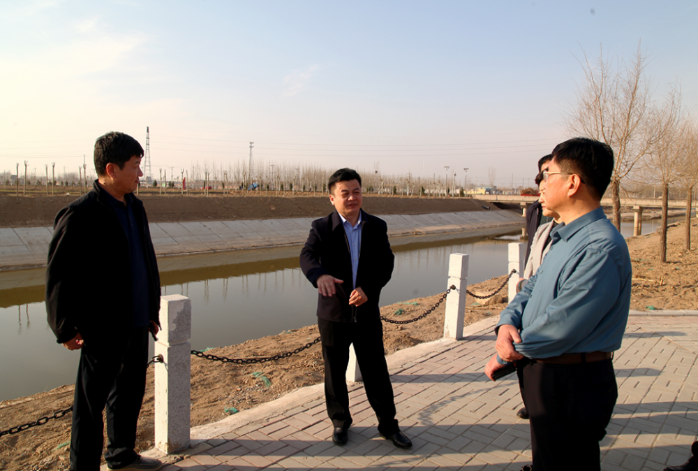 3月7日,市委副书记,市长,市级总河长,总林田长雷启军开展巡河,巡林