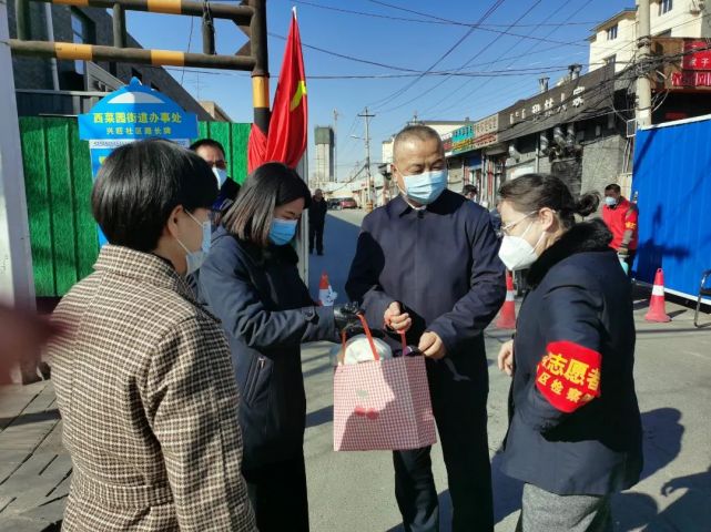 在第112个"三八"国际妇女到来之际,玉泉区人民检察院党组书记,检察长