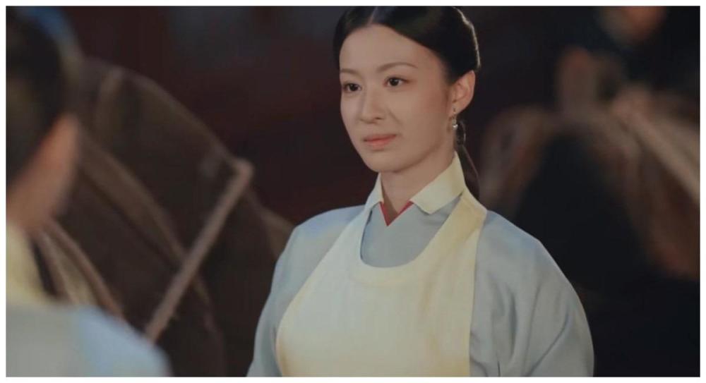 衬托一个人的清丽气质,然而《尚食》却完全没有凸显王楚然的颜值优势