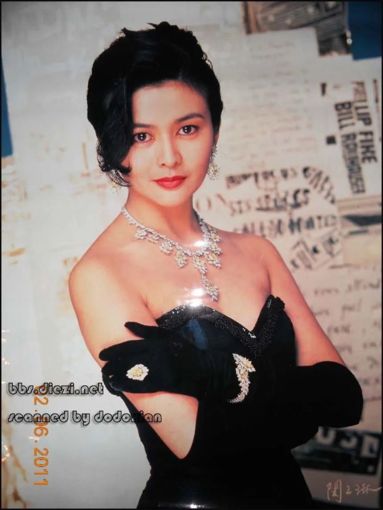 港星女神关之琳最美十三姨