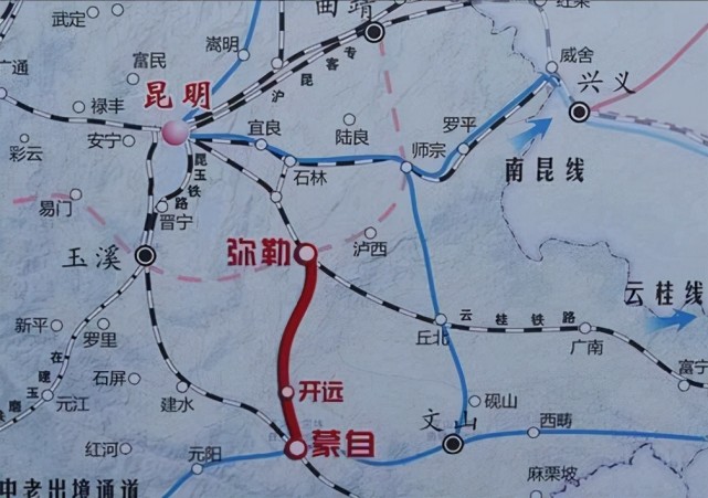 09 佳鹤铁路佳鹤铁路,位于黑龙江省东北部,是中国最早建设的铁路之一