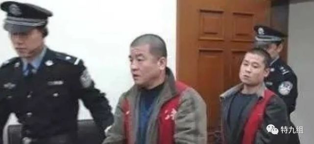 恋人咸咸淡淡聊了一个上午,贾宏山准备鼓起勇气,问