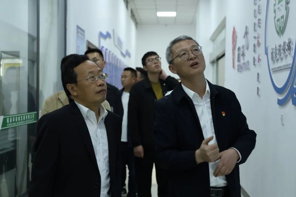 国际欧亚科学院院士贵州大学党委常委副校长周少奇莅临环福泉环保城