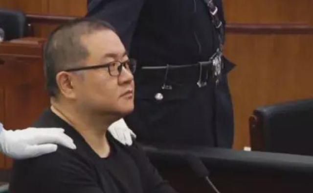 孙小果死刑前泪奔老母亲含泪忏悔溺爱是最残忍的谋杀