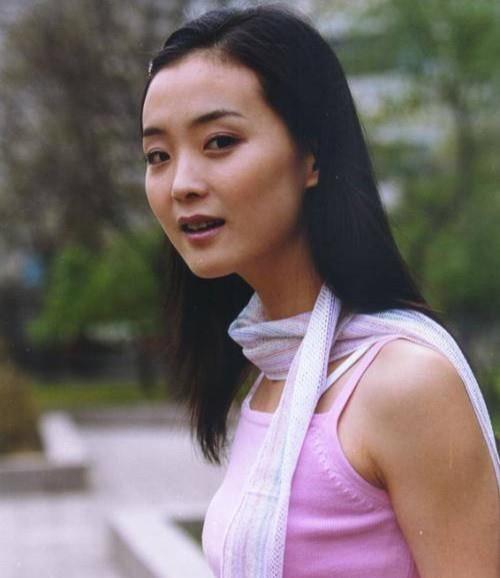 王艳再扮晴格格风采依旧豪门阔太的不好当于正新剧复出拍戏