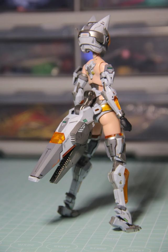 【胶娘】喜欢这个机械感,核能猎狐机娘喷涂