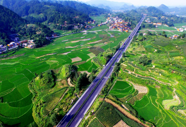 贵州省2022年公路项目公布,这些公路项目将开建(附名单)