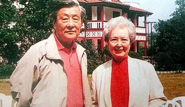 难忘科幻片《珊瑚岛上的死光》,42年后,几位主要演员的情况怎样