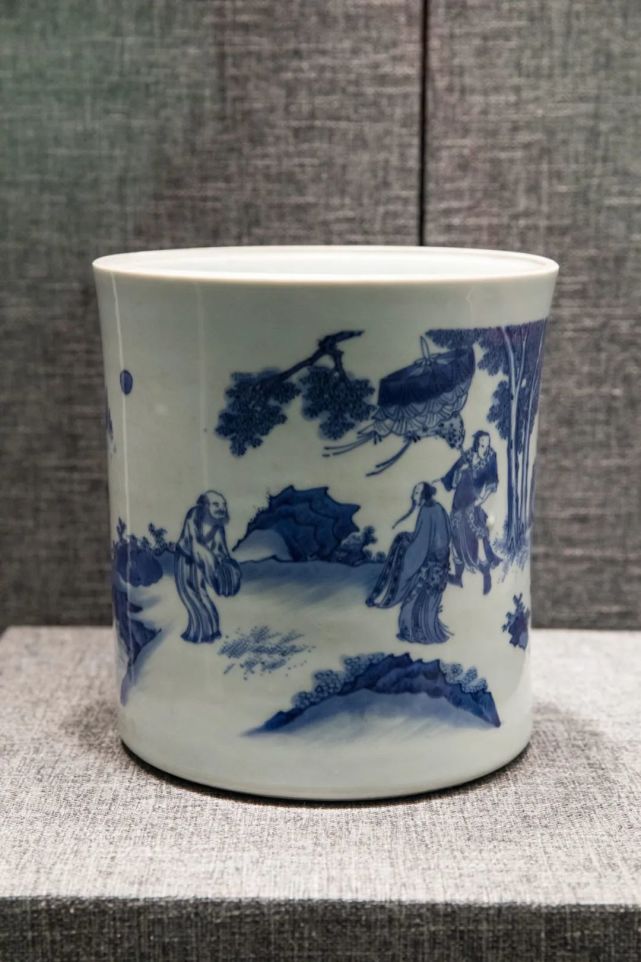 花862万买只笔筒是什么体验？