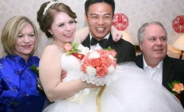 俄罗斯鼓励中俄通婚但大部分人表示不能忍