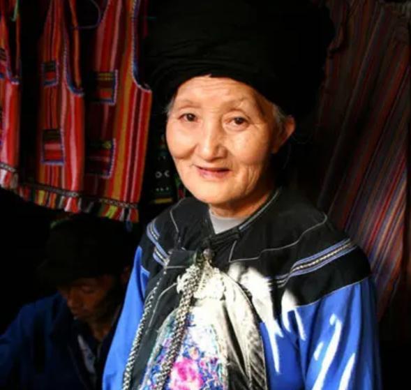 中国最后一位压寨夫人16岁嫁给土匪生下八胎剿匪时受村民庇佑今日头条