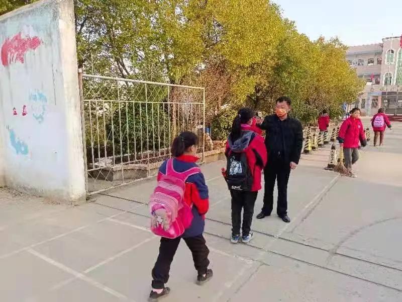 吴海小学积极开展疫情防控工作