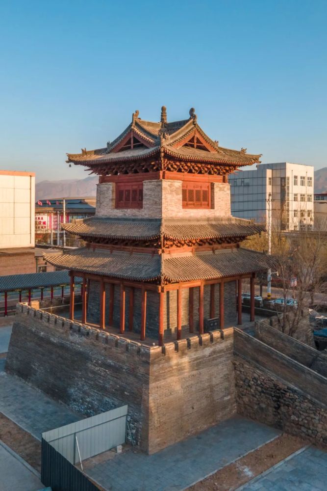 建于明朝的砖木构楼阁式建筑为山西省第四批文物保护单位代县钟楼门票