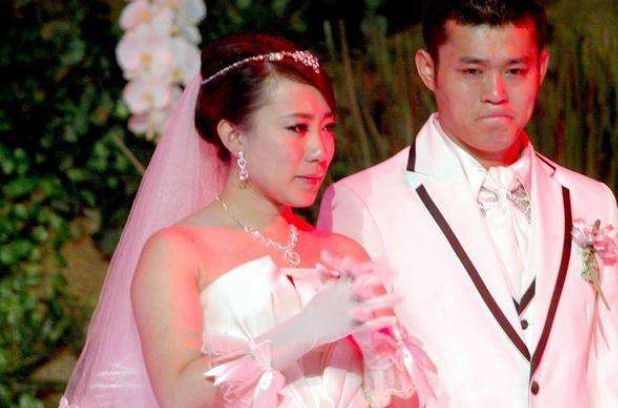 不差钱丫蛋一夜爆红后销声匿迹二婚嫁前夫师弟陷争议