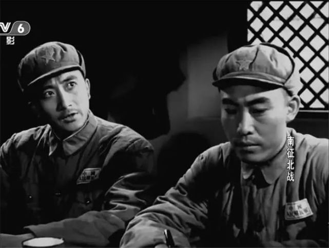 1952年的《南征北战:全明星阵容出演,开国将帅参与影片创作