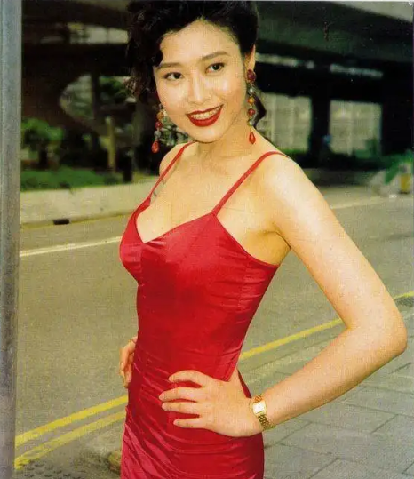 9位拍过风月电影的香港女明星,美貌背后,命运各不相同