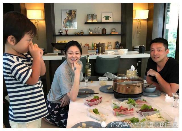 汪小菲母亲张兰失去家业我没掉一滴泪儿子离婚却让我哭肿眼睛