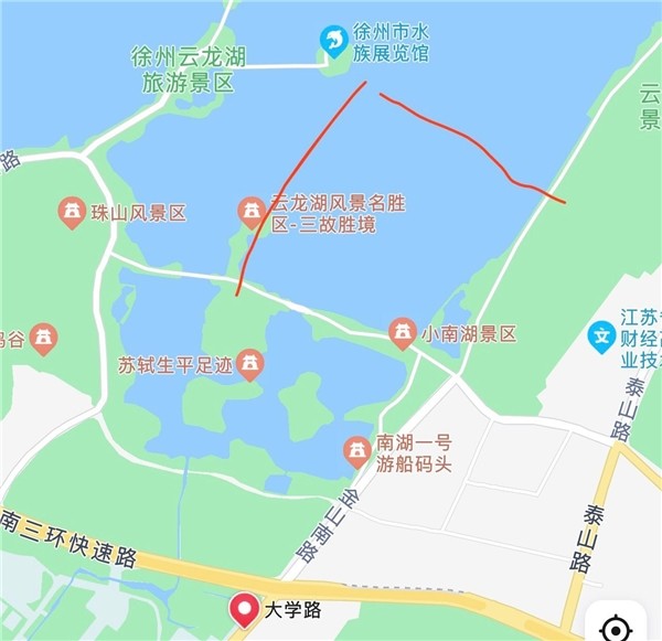 沿长约3公里的水上游览航线(芸梦码头—湖南路沿线—云汇桥—荷风岛