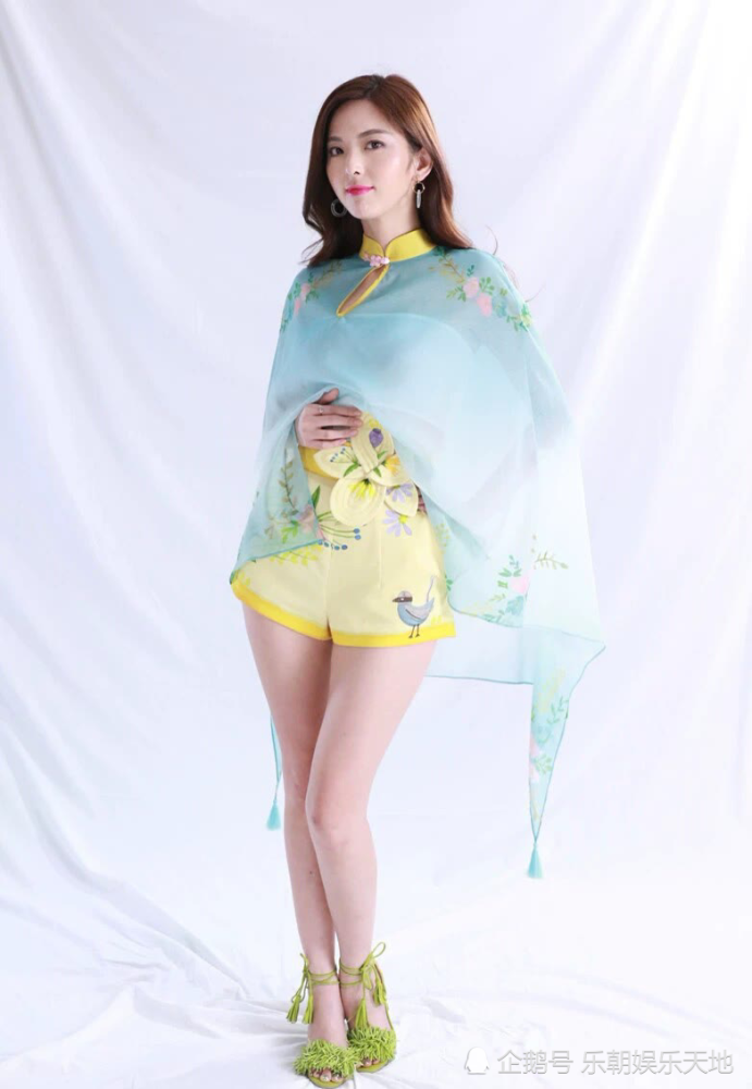 陈菲高清原图