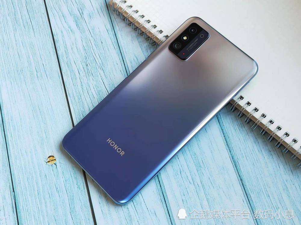 荣耀x40max曝光天玑81005000mah新增12512g大存储