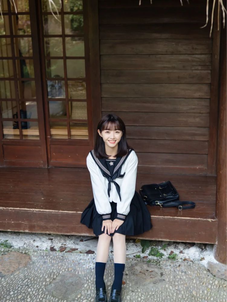 jk制服少女写真元气水手服满满的阳光女孩氛围感