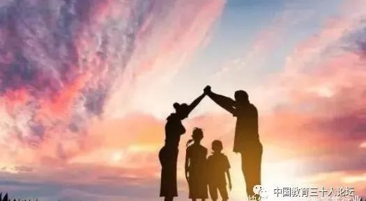 梦境的哀歌，解析父亲离世的深层含义与情感释放