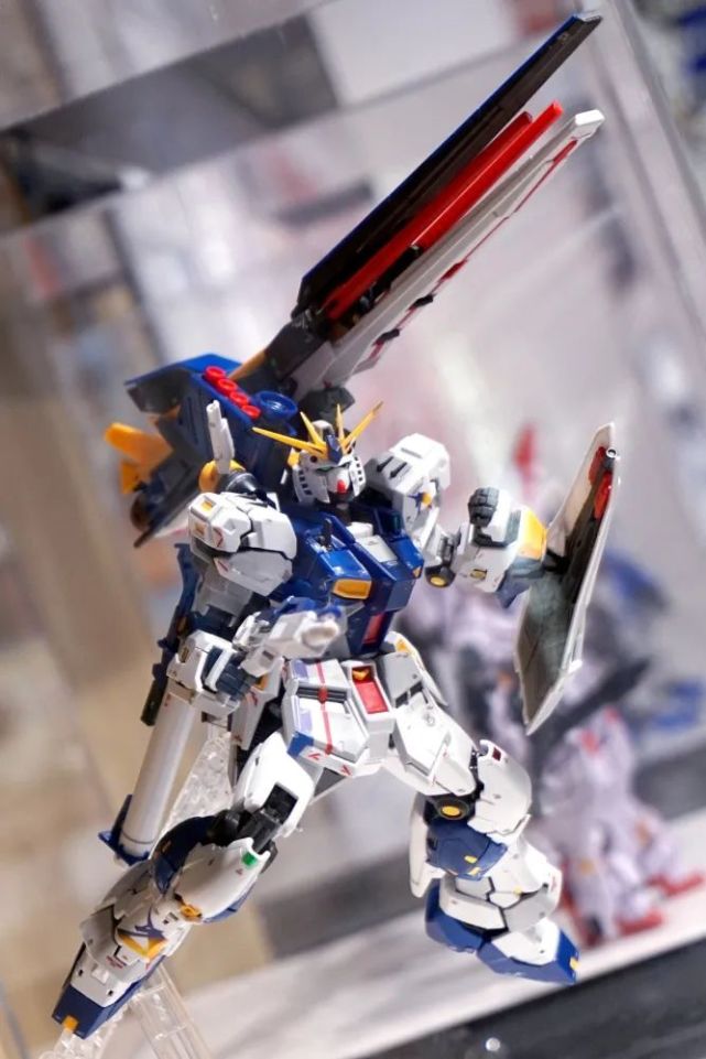 新品rg1144rx93ff牛高达福冈高达基地展出实物