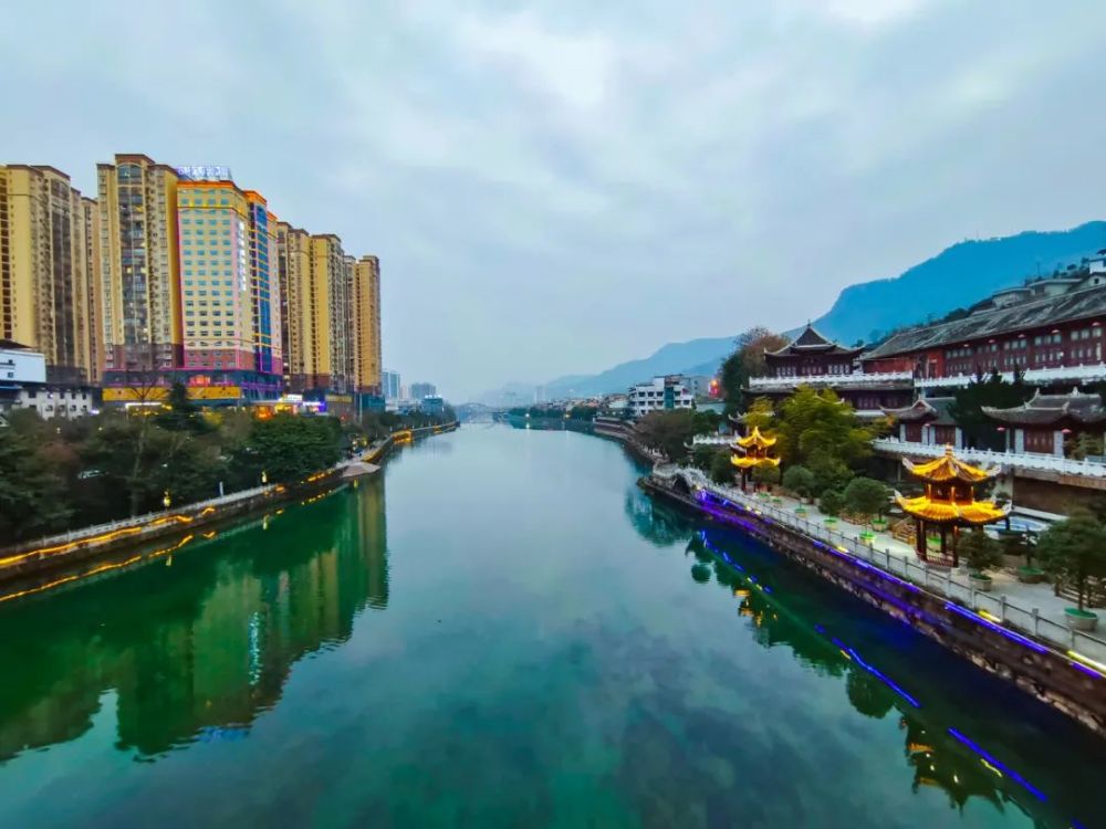 游记苔茶出夜郎泉水煮琼浆我在石阡古温泉享春意萌动