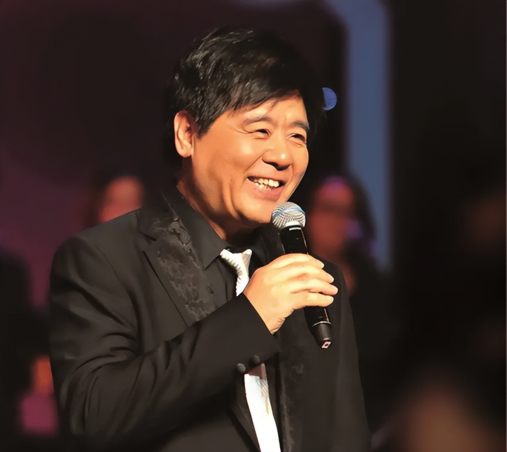 歌唱家王洁实我这辈子最正确的决定就是娶了一个运输女工为妻