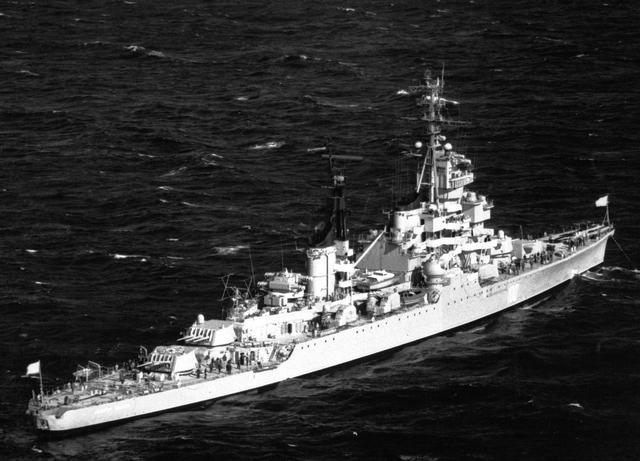 世界上第一艘真正的导弹巡洋舰58型导弹巡洋舰