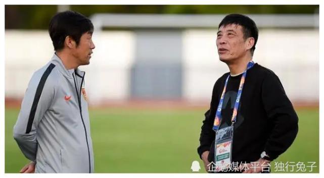 此前,外界曾有一种声音,那就是足坛名宿范志毅,需