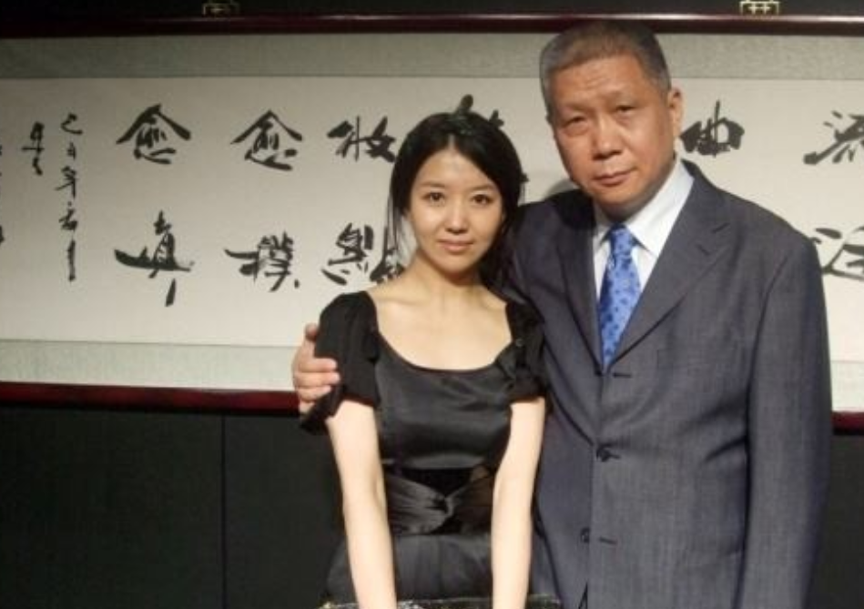 工匠修黄花梨椅子结账时师傅一句话马未都乖乖掏钱还得感谢他