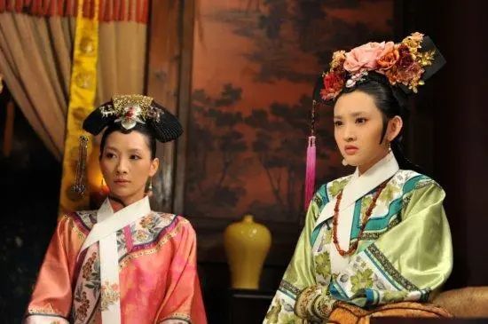 甄嬛传难怪安陵容急忙拔去静白的舌头你看她发现了什么秘密